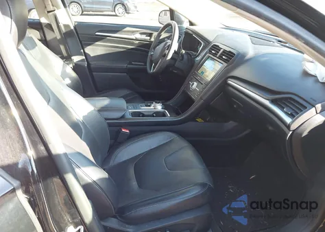 2018 Ford Fusion Hybrid Titanium from USA, damaged, VIN 3FA6P0RU0JR248882